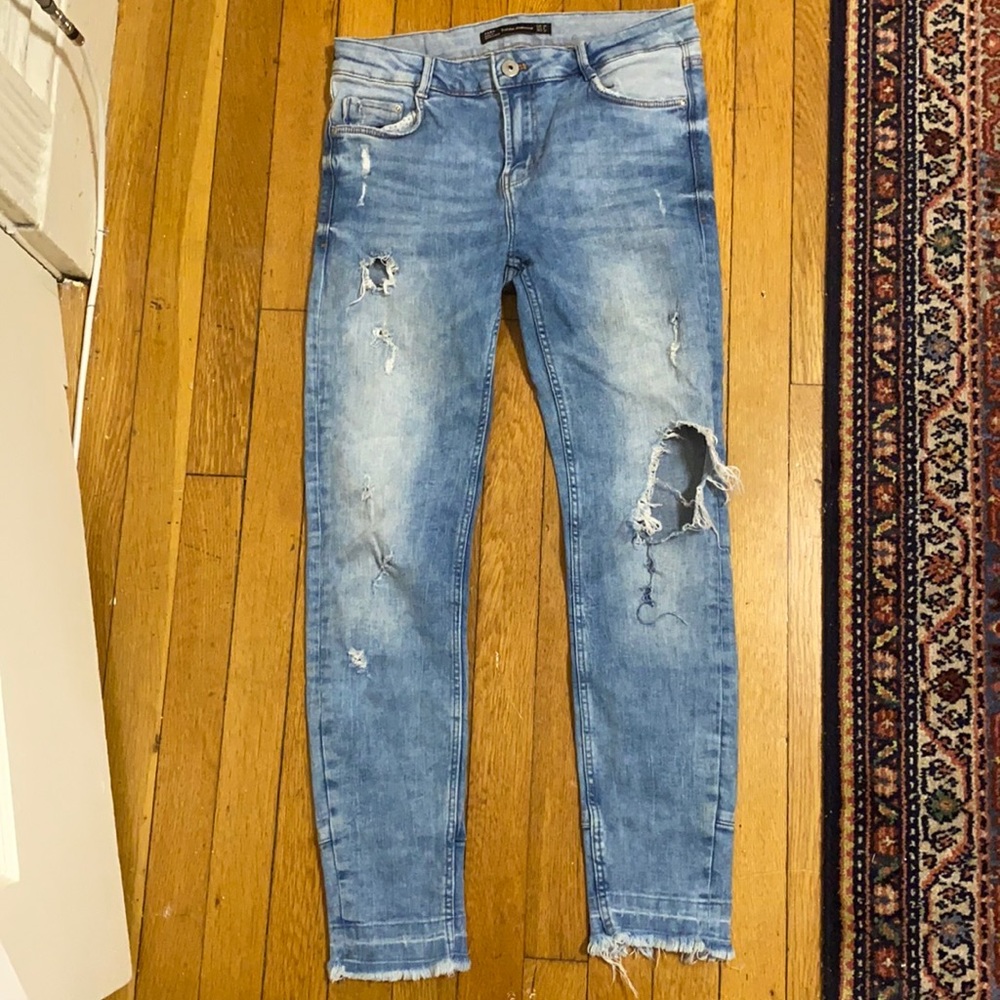 Zara jeans - straight leg with zipper detail
